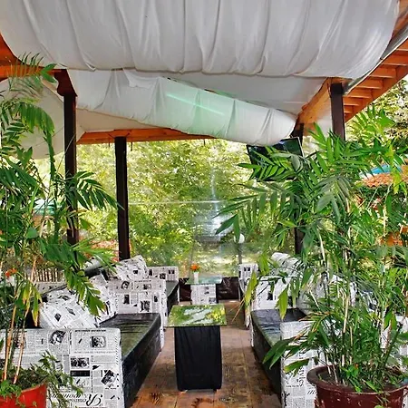 Jupiter Hotel 3*